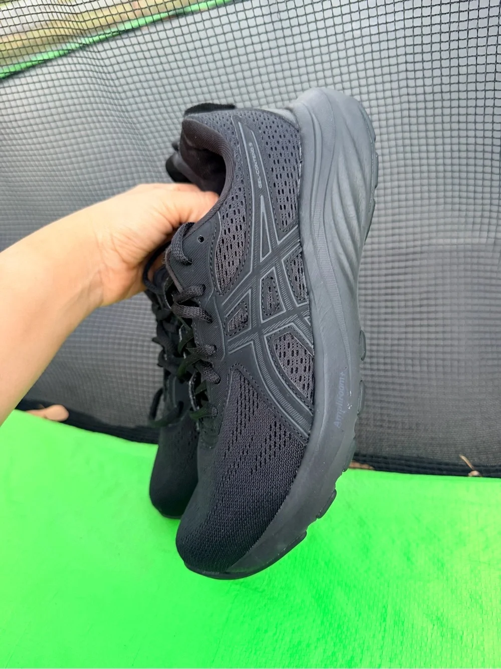 Oasis Men's All-Black Breathable Athletic Sneakers